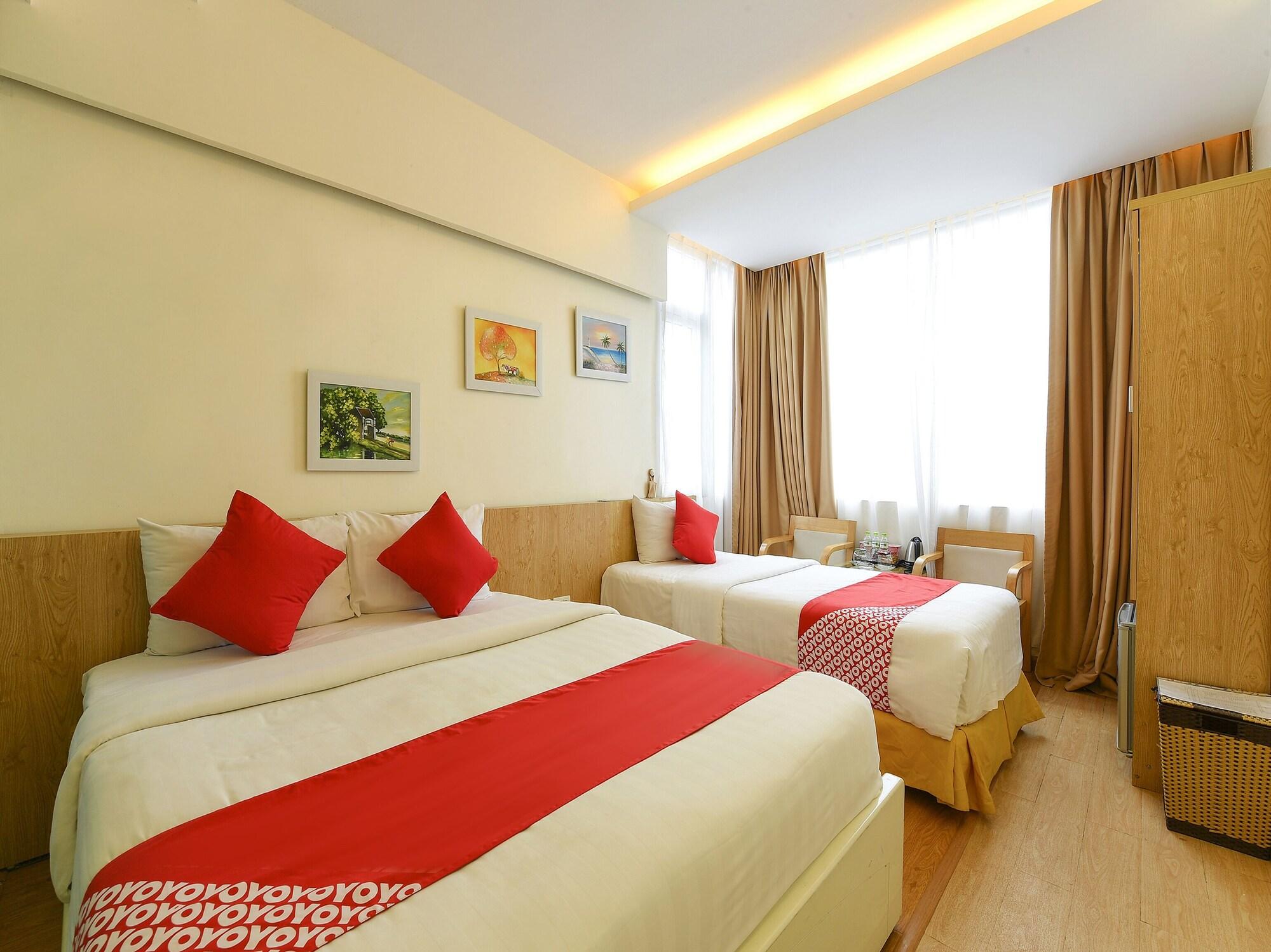 Oyo 210 Saki Hotel Hanoi Exterior photo
