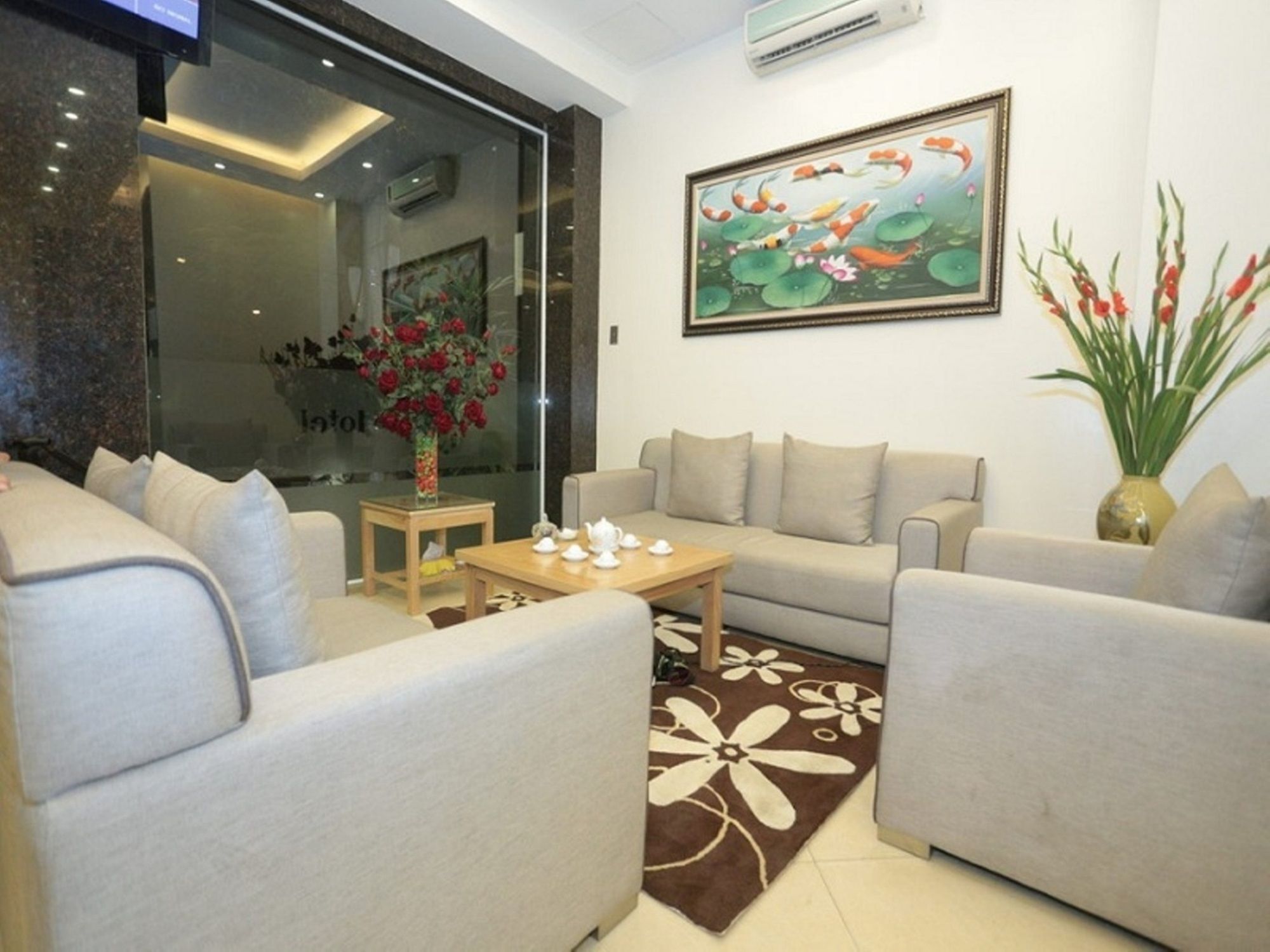 Oyo 210 Saki Hotel Hanoi Exterior photo
